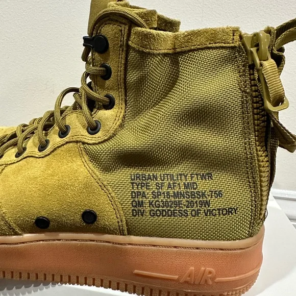 Nike SF Air Force Mid Desert Moss 2018 Green Sneaker